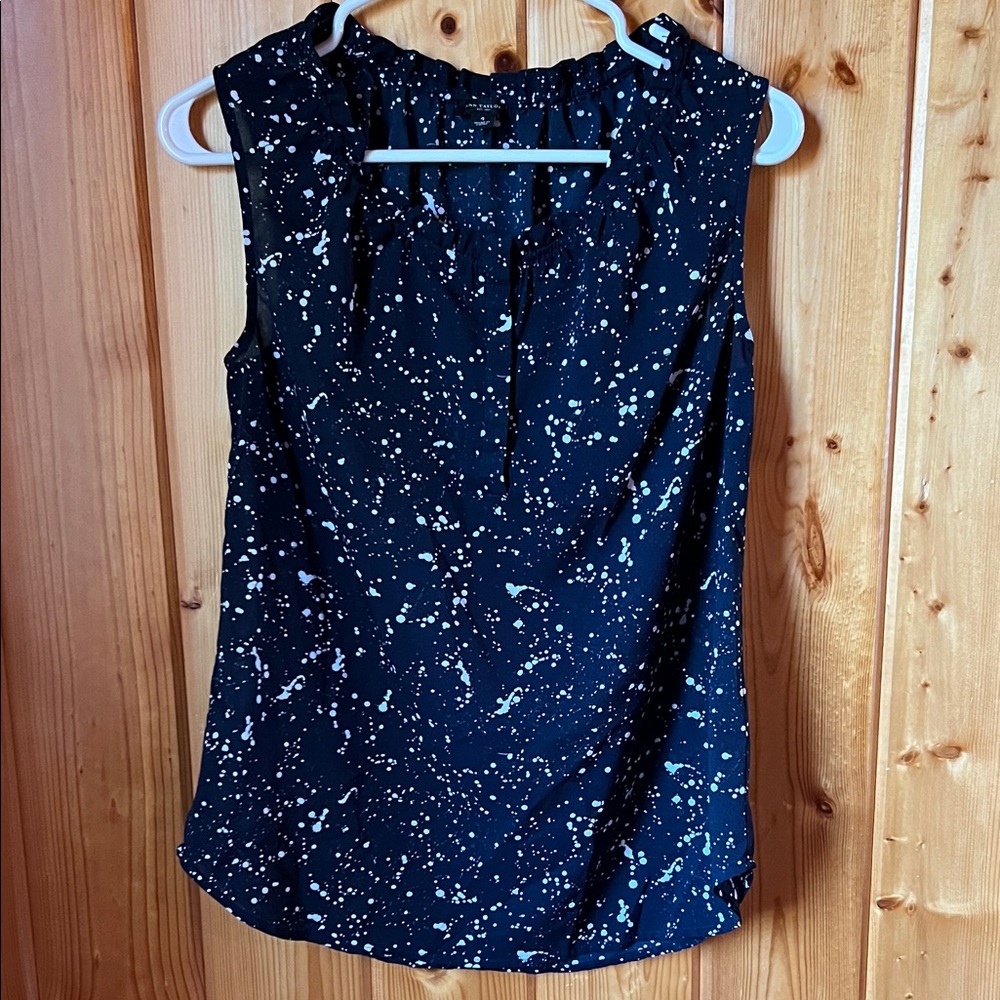 Ann Taylor sleeveless blouse size 4